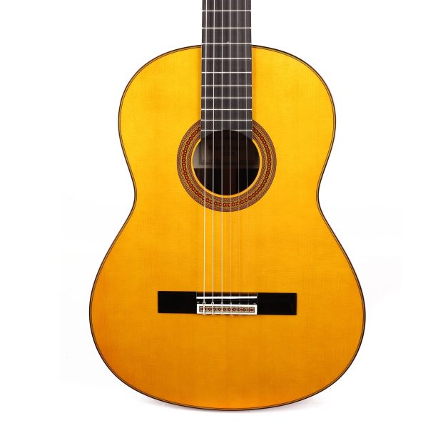 Yamaha GC32S European Spruce and Rosewood Classical Guitar Natural Online Hot Sale